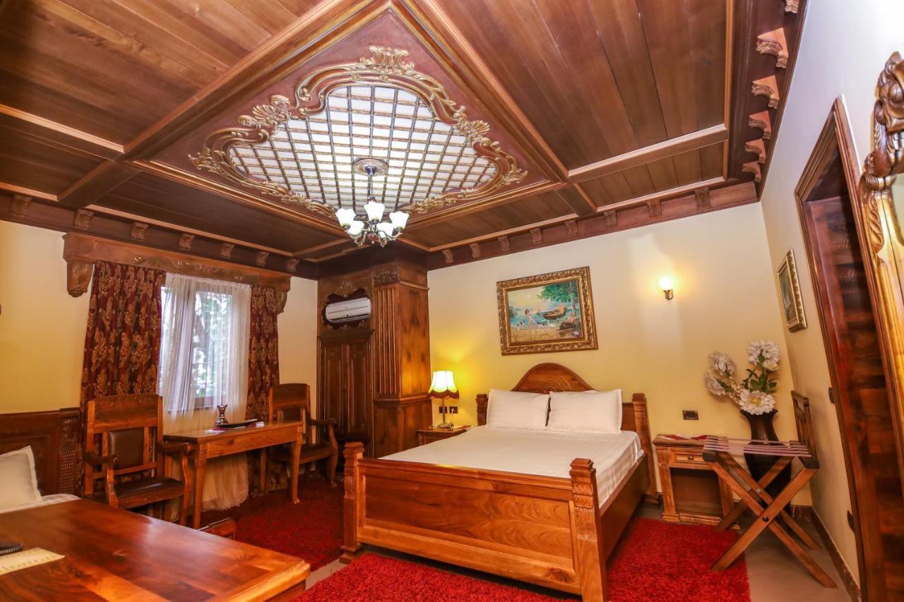 Brilant Antik Center Hotel 티라나 외부 사진